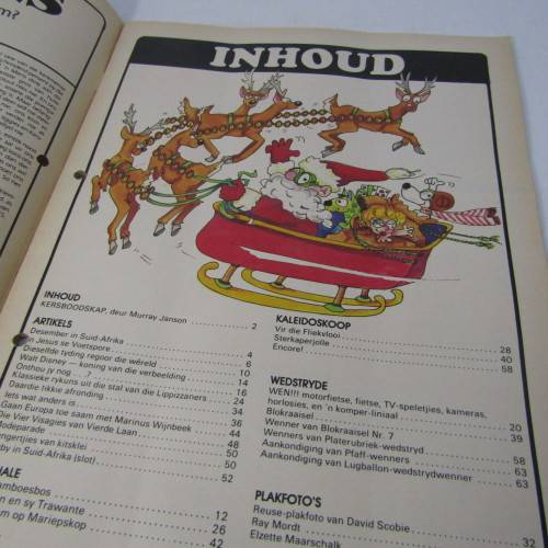 Patrys magazine - Desember 1982 - Rugby in SA slot - David Scoby poster - punch holes