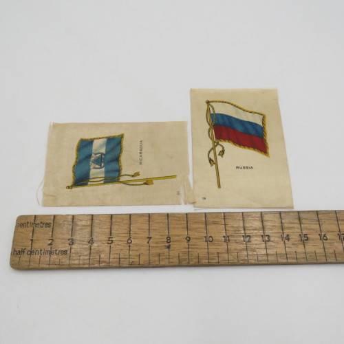 Lot of 15 Flags of all nations silk cigarette cards