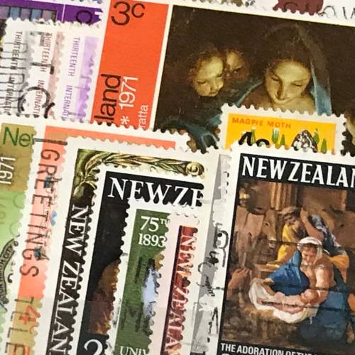 New Zealand collection lot of unresearched stamps