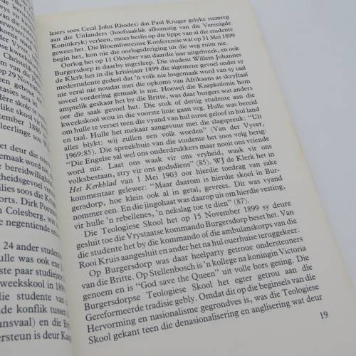 FW de Klerk - Man van die oomblik by Aad Kamsteeg and Evert van Dijk - 1990 second edition
