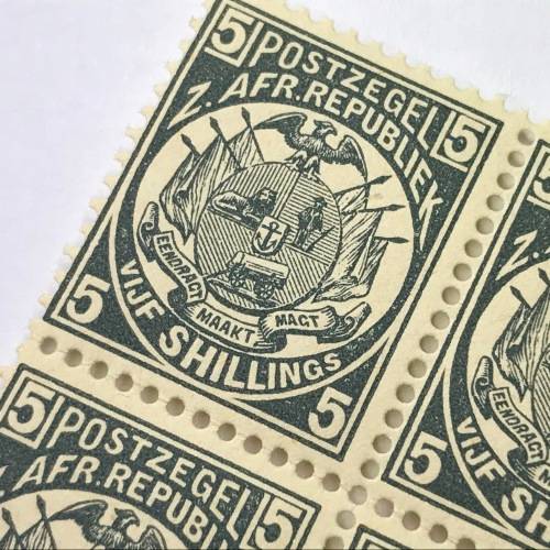 ZAR - SACC 188 unmounted mint block of 4 x 5 Shilling stamps