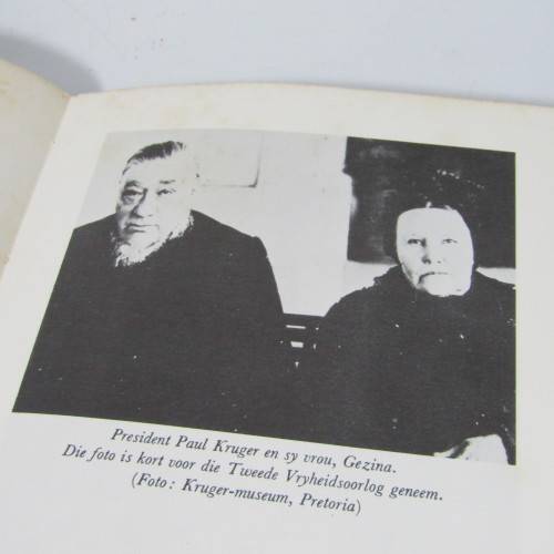 Die President en Ek - herinneringe van Magdalena Eloff soos vertel aan Gezina du Plessis 1971
