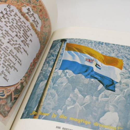 Republiekdag herdenkingsboek uit gegee deur Laerskool Parow Sentraal in 1975
