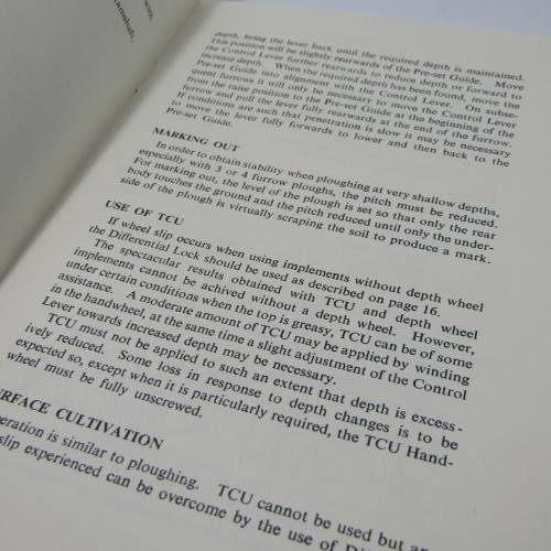 Vintage David Brown Drivers Guide for tractors