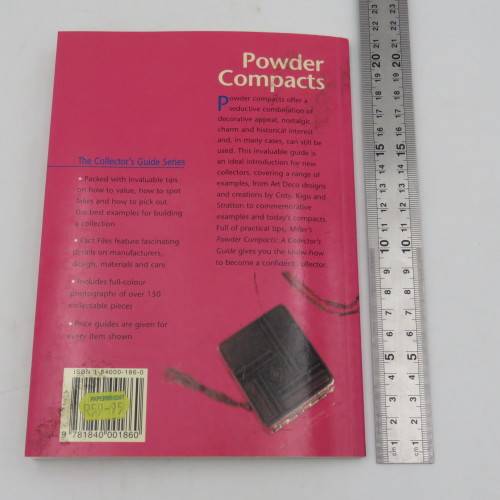 Miller`s Powder compacts collectors guide by Juliette Edwards