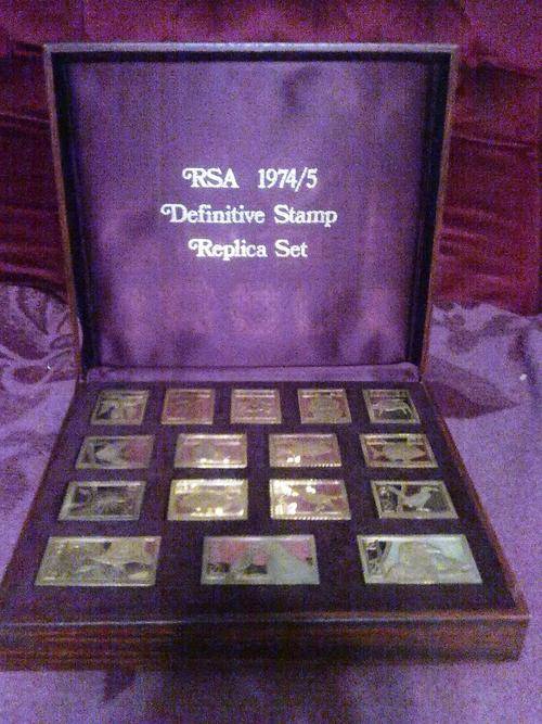 1974 ~ 1975 Silver Gilt Stamp replicas.  +- 535g ( Sterling silver)