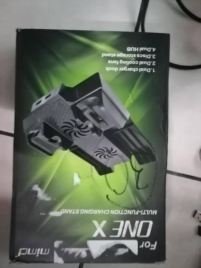 LIQUIDATION ITEM*R30 FREIGHTBULK LOT*EXT CORD ,LAMIATOR,KEYBRDS,MOUSE,XBOX CHARGE STATION,CONTROLER