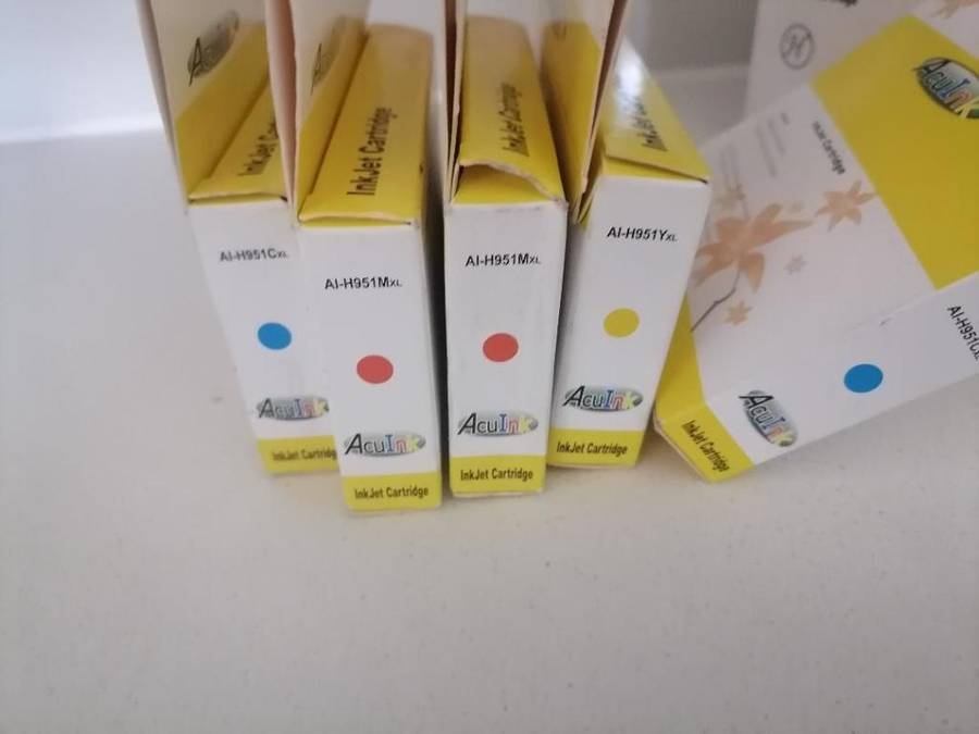 *FESTIVE DEALS*R30 FREIGHT FOR THE LOT*LOT OF BRAND NEW INK CARTRIDGES AND TONERS*
