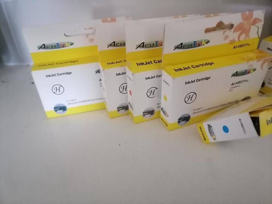 *FESTIVE DEALS*R30 FREIGHT FOR THE LOT*LOT OF BRAND NEW INK CARTRIDGES AND TONERS*