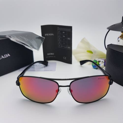 BRAND NEW PRADA DESIGNER SUNGLASSES FOR SALE