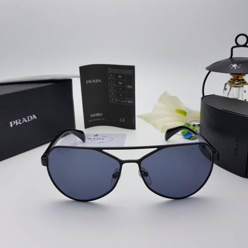 BRAND NEW PRADA DESIGNER SUNGLASSES FOR SALE