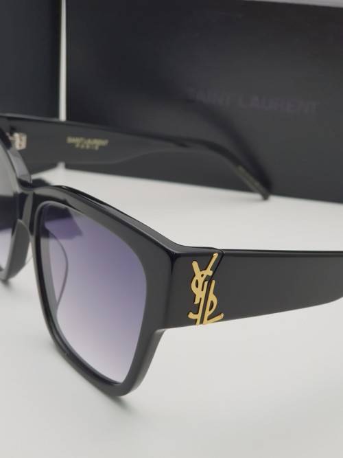 BRAND NEW SAINT LAURENT DESIGNER SUNGLASSES FOR SALE