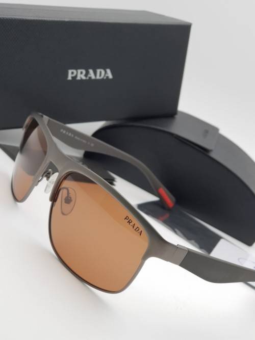 BRAND NEW PRADA  DESIGNER POLARIZED SUNGLASSES FOR SALE