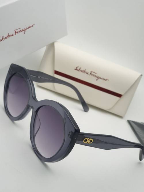 BRAND NEW Salvatore Ferragamo  DESIGNER SUNGLASSES FOR SALE