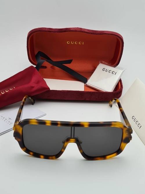 BRAND NEW GUCCI DESIGNER SUNGLASSES