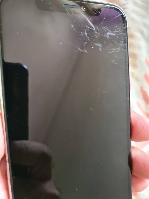 iPHONE 11 PRO - 256GB