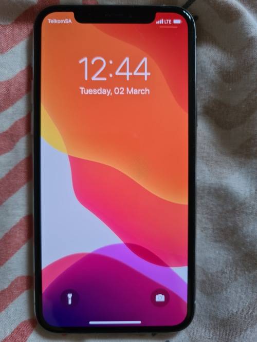 iPHONE 11 PRO - 256GB