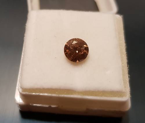 BEAUTIFUL 1.03CT  FANCY VIVID CHAMPAGNE DIAMOND - WITH CERTIFICATE