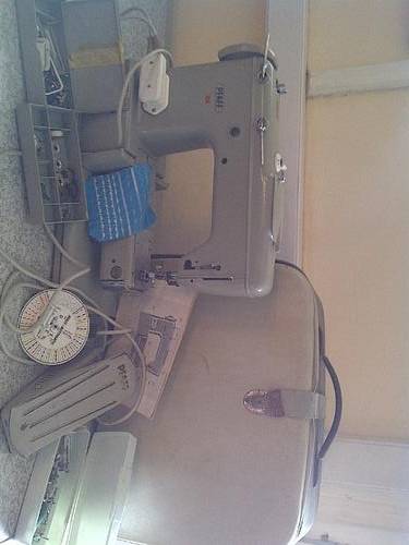 UNBEATABLE GERMAN QUALITY!! Vintage Pfaff 360 Automatic Industrial Sewing Machine - WORKING