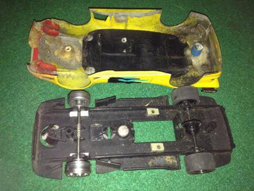 Ninco - Mercedes CLK Body + Chassis - Spares or Repair or Scenery - 1:32 Scale