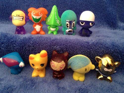 Crazy Bones Gogo's Job lot 19 (10 off)