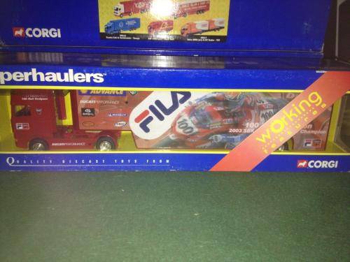Corgi Super Haulers - Daf 95' Race Transporter - Ducati 1:64 Scale (NOS - New old Stock)
