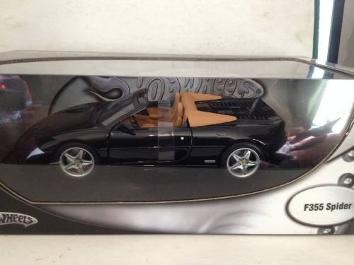 Hotwheels - Ferrari F355 Spider 1:18 Scale