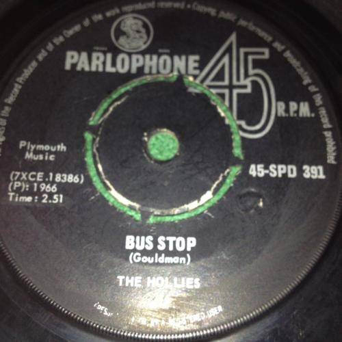 Seven Single - The Hollies - Don't Run And Hide / Bus Stop