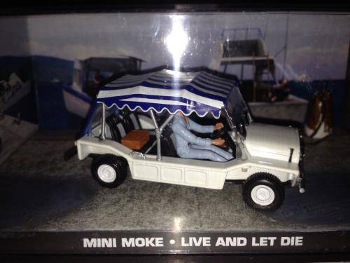Mini Moke - Live and Let Die - James Bond Car Collection no24 1:43 Scale Die Cast