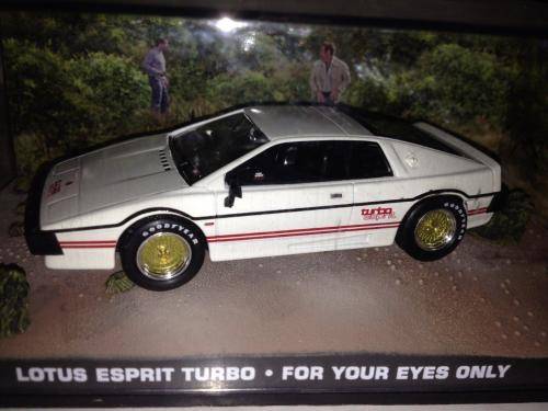 Lotus Espirit Turbo - For Your Eyes Only - James Bond Car Collection no68 1:43 Scale Die Cast