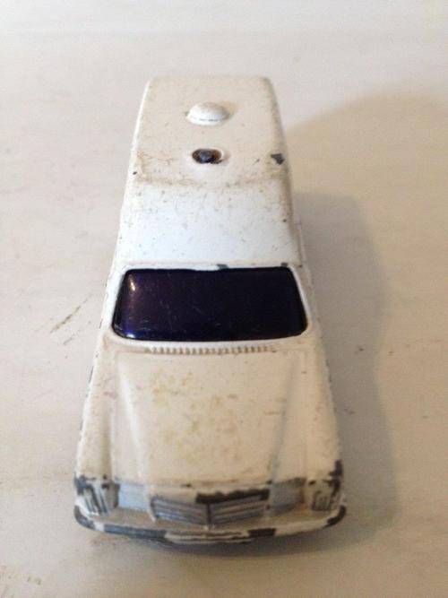 Corgi Juniors - Mercedes Benz 2200 Binz Ambulance - Made in Great Britain