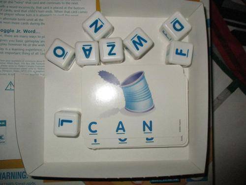 Boggle Jr - Parker Brothers - Your Preschooler's First Boggle game