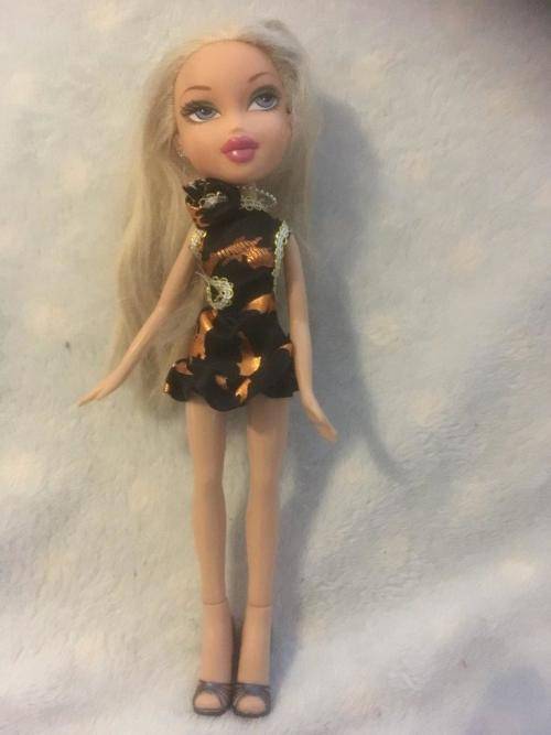 M.G.A Bratz Doll 2001