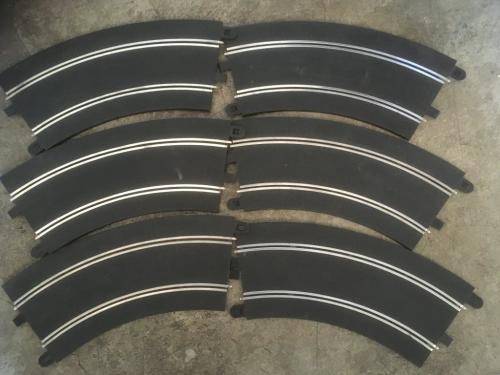 Scalextric - 6 x R3 Banked Corners Sports Track 1:32 Scale