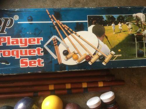 Dunlop Sport - 4 Player Croquet Set