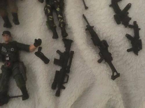 10 Chap Mei Action Figures + Accessories Simular size as G.I Joe  +-10.5cm Lot 1