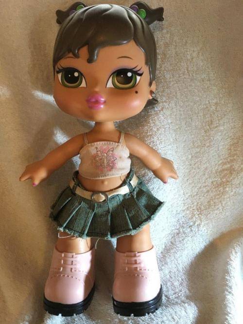 Beautiful Vintage Big Baby Bratz Yasmin Doll 12inch (34cm) - MGA