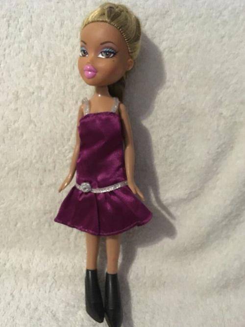 M.G.A Baby Bratz Doll 2001 Yasmin