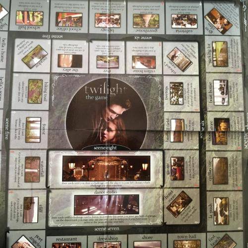 Twilight The Movie Board Game - Cardinal Games 2009