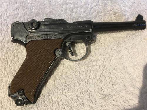 Vintage Metal Luger Cap Gun - Crescent Toy Co Ltd - Made In England +-16cm long