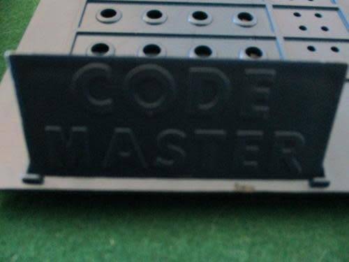 Vintage Codemaster - Gamma Games - (same as Mastermind)
