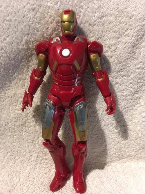 Avengers of Light Talking Iron Man Hasbro 2015 +-25cm