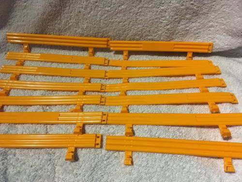 14 x Orange Scalextric Crash Barriers 1:32 Scale - As New
