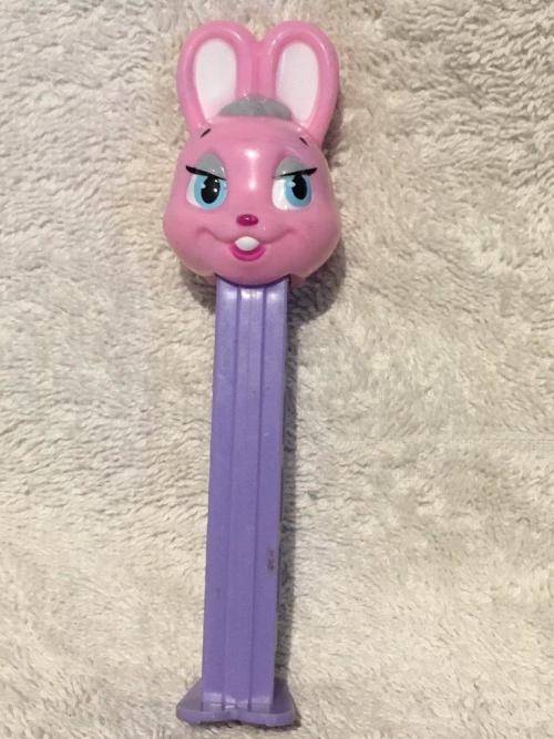 PEZ - Bunny - Pez Dispenser