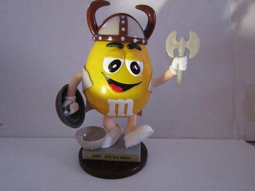M&M Eric The Yellow +-15cm sweet dispenser