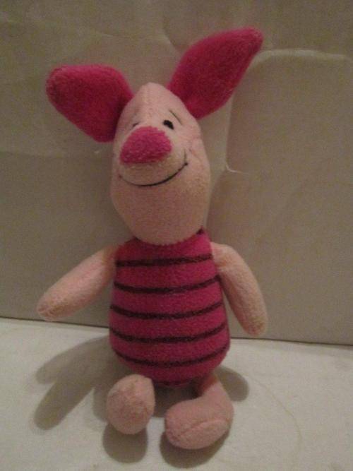 Winnie the Pooh's Piglet - +-18cm