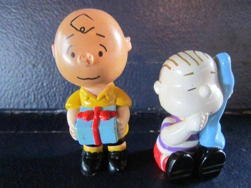 2 x Peanuts Characters Hard Rubber - 8cm