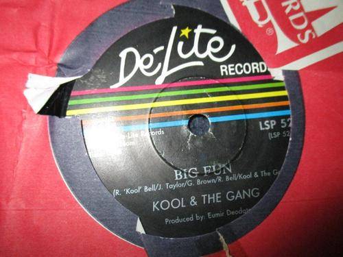 Seven Single - Kool & The Gang - Lets Go Dancing / Big Fun
