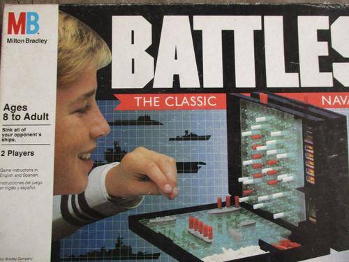 Battleship - The Classic Naval Combat Game - Milton Bradley Made in USA 1990
