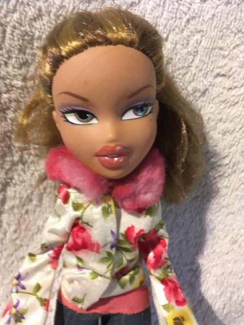Bratz Doll  - MGA 2001